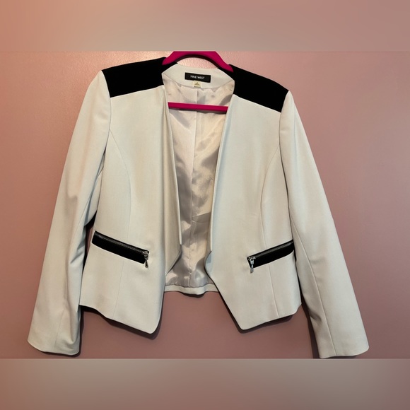 Nine West Blazer- size 8 - Picture 2 of 6